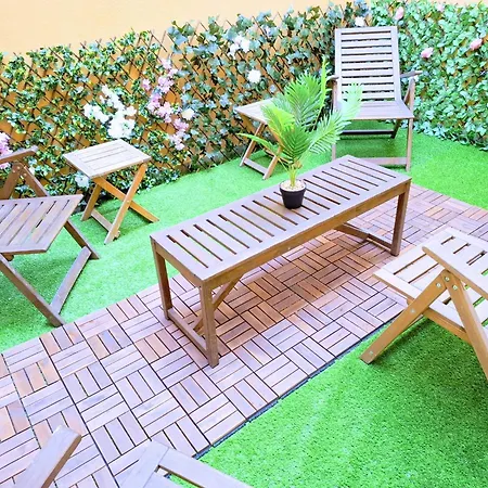 Apartmán Spacious Flat With Garden