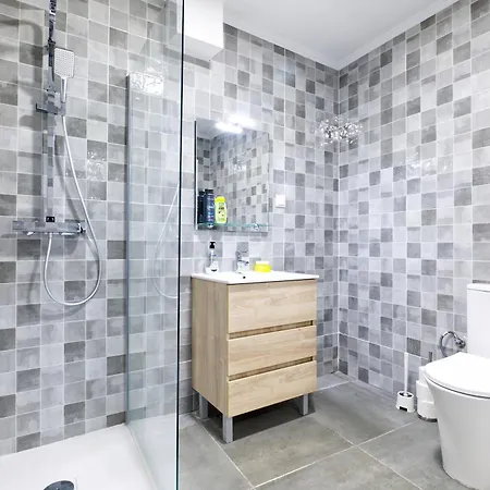 Spacious Flat With Garden * Lizbona