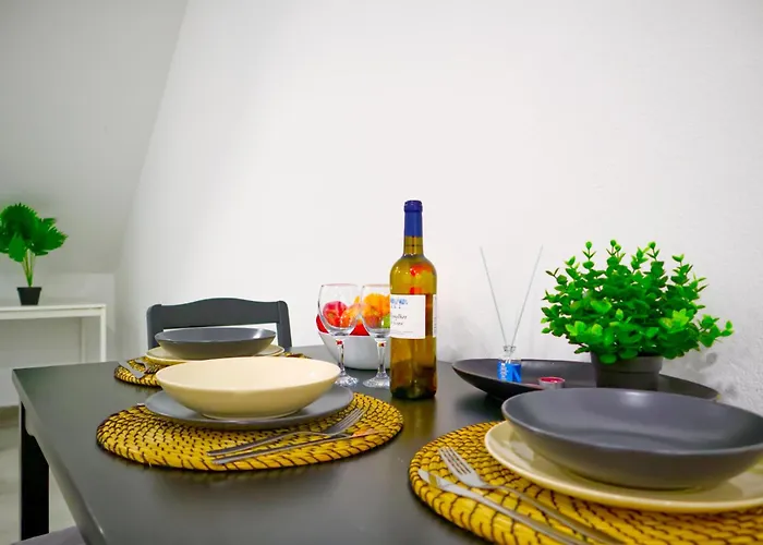 Spacious Flat With Garden Apartmán Lisboa