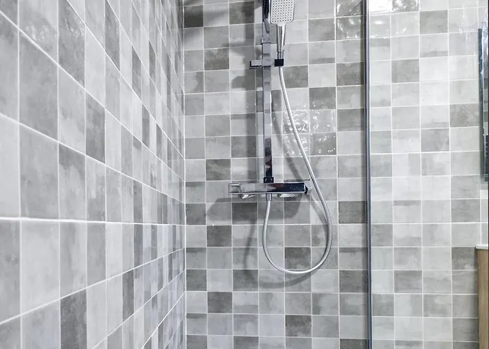 Apartmán Spacious Flat With Garden *