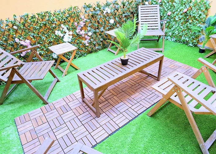 Apartmán Spacious Flat With Garden