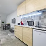 Spacious Flat With Garden *